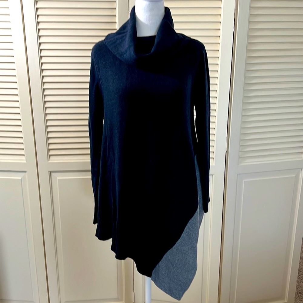Curio Color-block cowl neck sweater in Navy and Gray